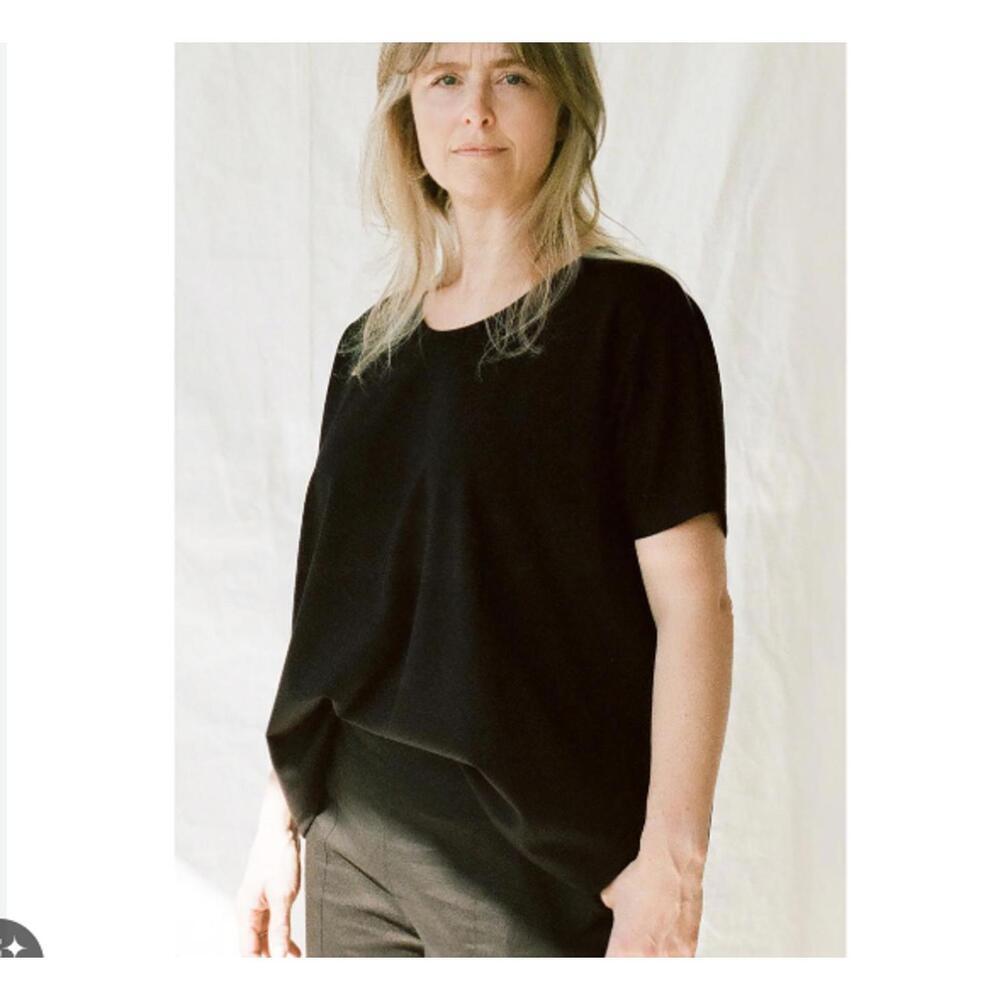 Elisa C Rossow Women's Black Oversized T-Shirt - Size Small